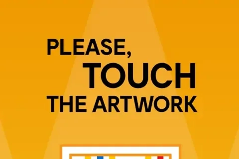 Jaquette Please, Touch the Artwork
